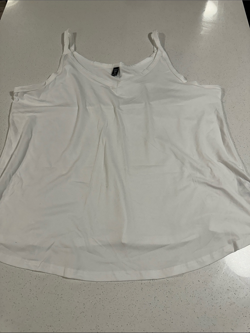 SHEIN White V-Neck Spaghetti Strap Camisole